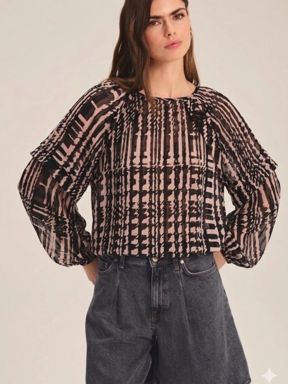 MISA Los Angeles Printed Sheer Blouse 🌸 size S ptp 21" Black & Smoky Rose